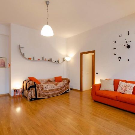 Joivy Apt For 4, Metres From Beach, In Sestri Levante Buitenkant foto