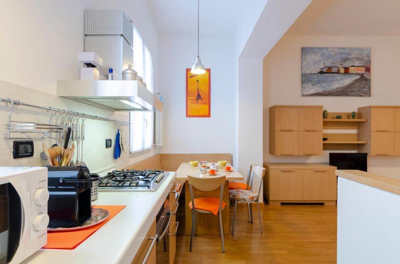 Joivy Apt For 4, Metres From Beach, In Sestri Levante Buitenkant foto