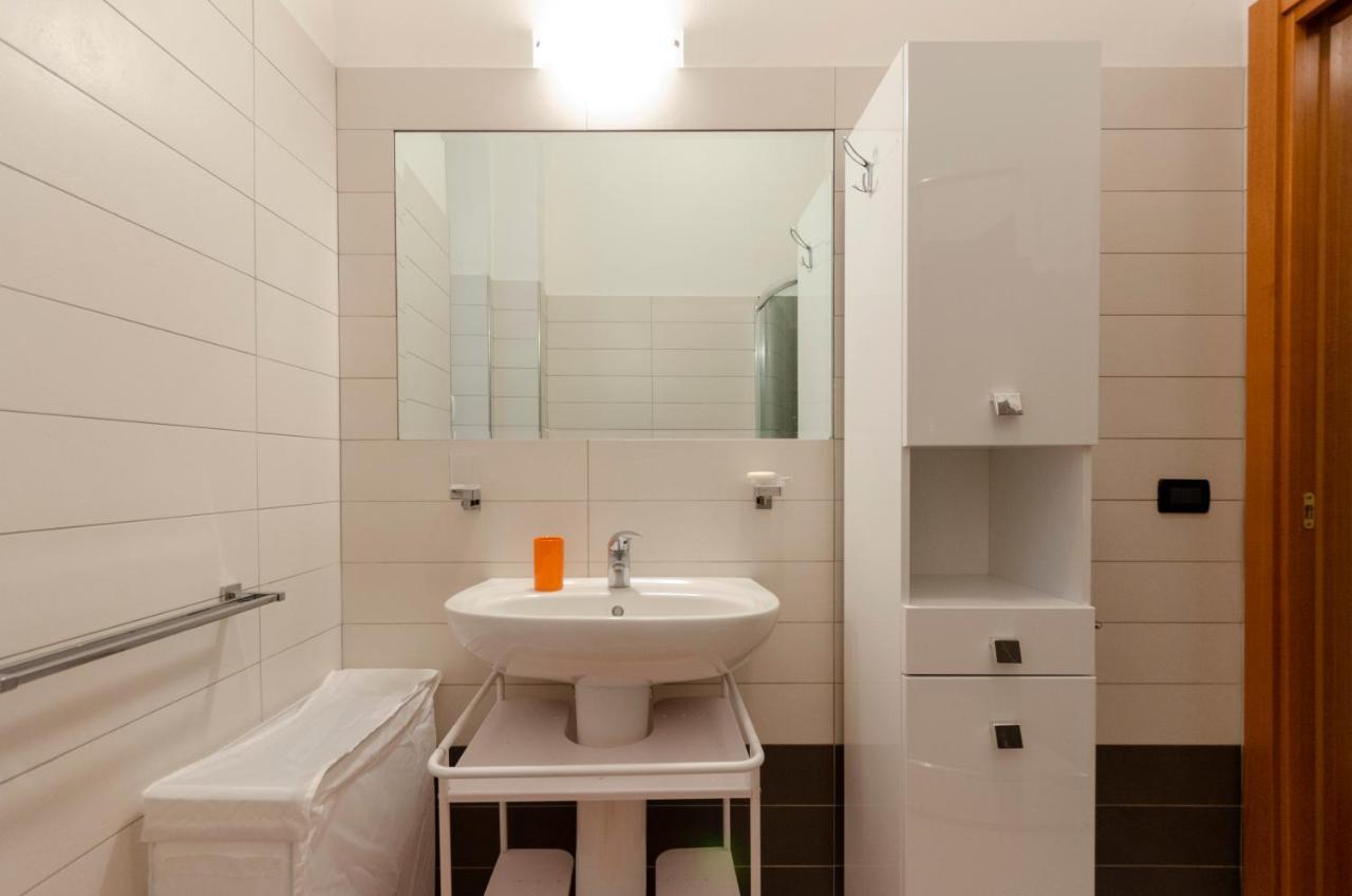 Joivy Apt For 4, Metres From Beach, In Sestri Levante Buitenkant foto