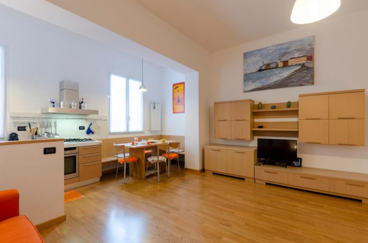 Joivy Apt For 4, Metres From Beach, In Sestri Levante Buitenkant foto